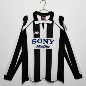 Juventus Retro 1997-1998 Long Sleeve Home Kit